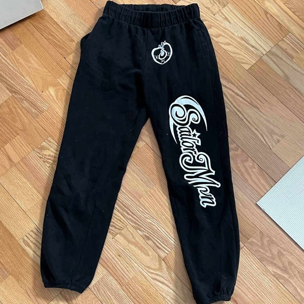 Anime Sweats S/M